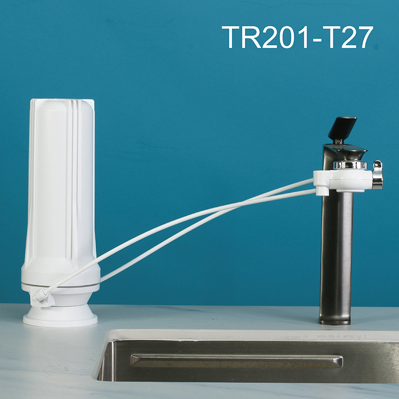 Countertop water filter